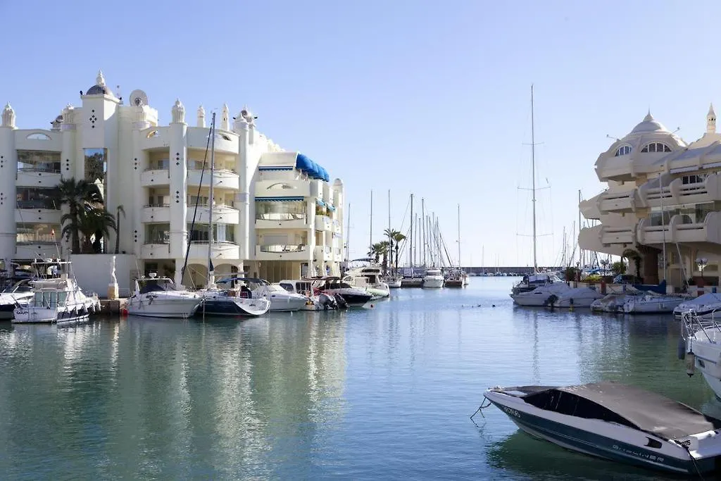 Apartamento Benalmadena Puerto Marina Apartment 0*,